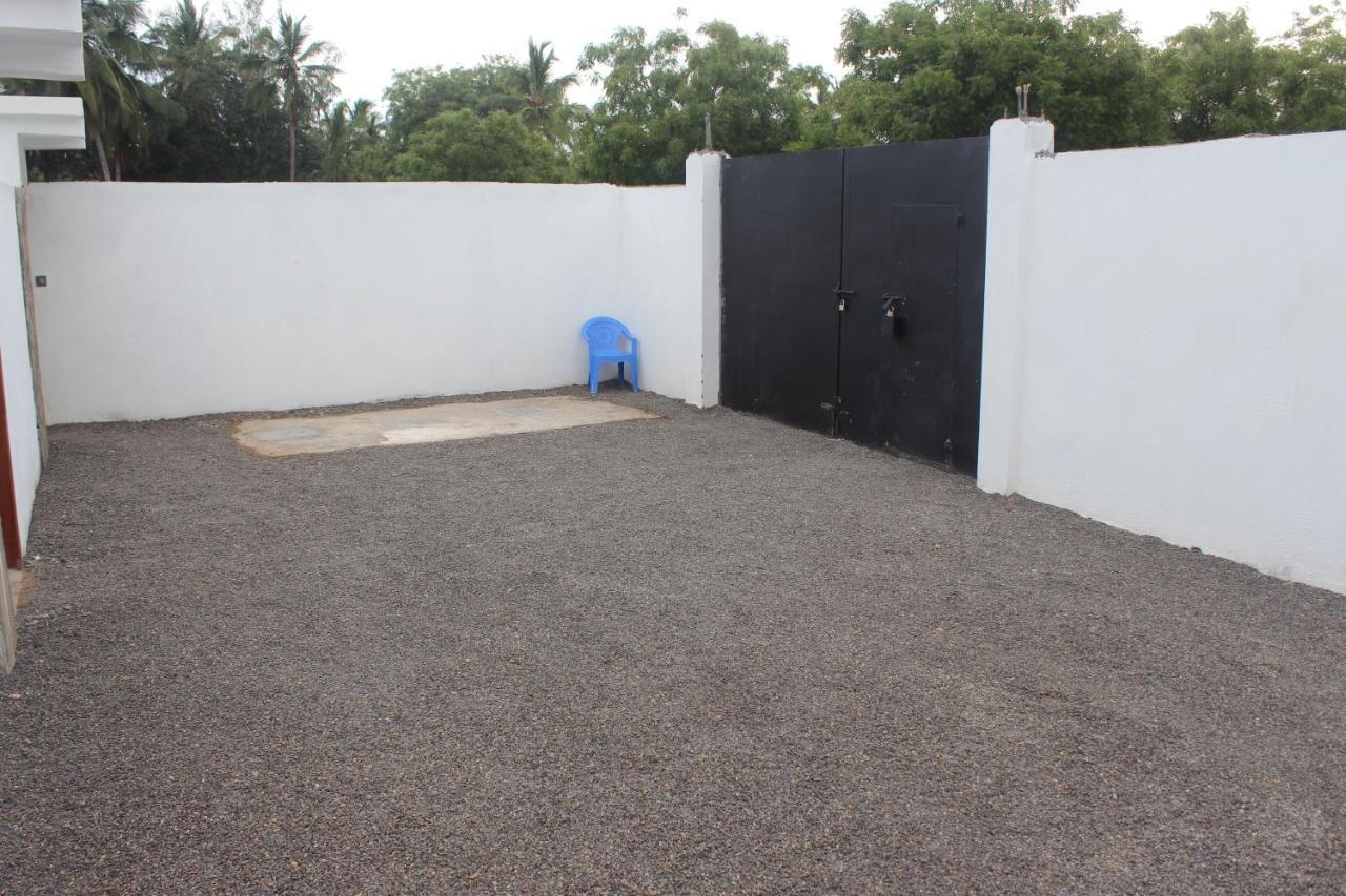 Trio Villas Watamu Exterior photo